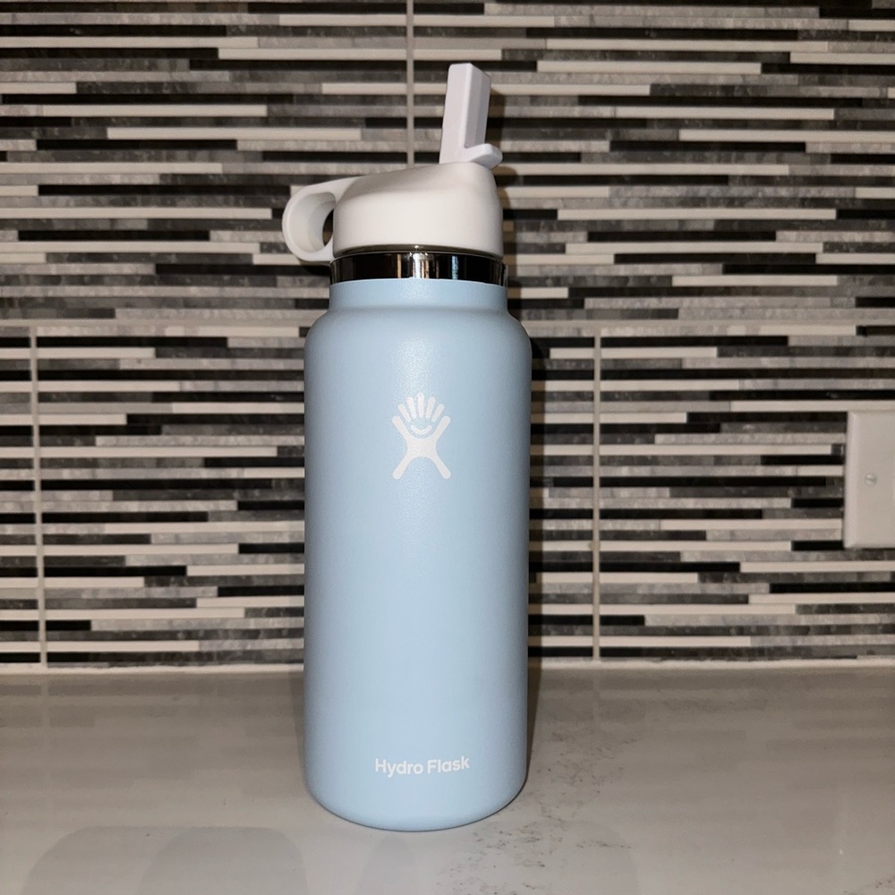 32 Oz. Discontinued Color Hydroflask
